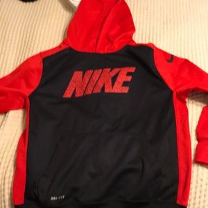 Boys Nike dri fit hoodie